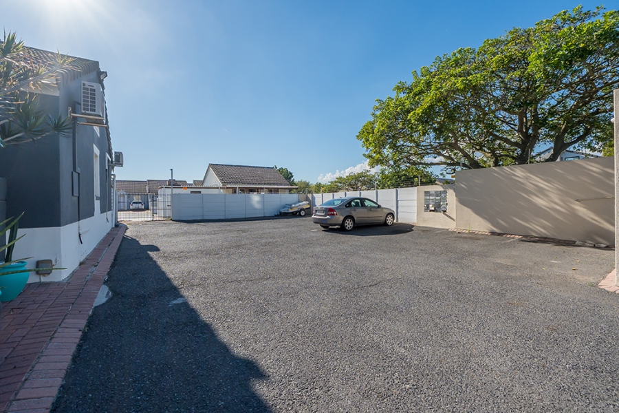 2 Bedroom Property for Sale in Thornton Western Cape